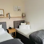 With 3 Bedrooms Tatil Evi *