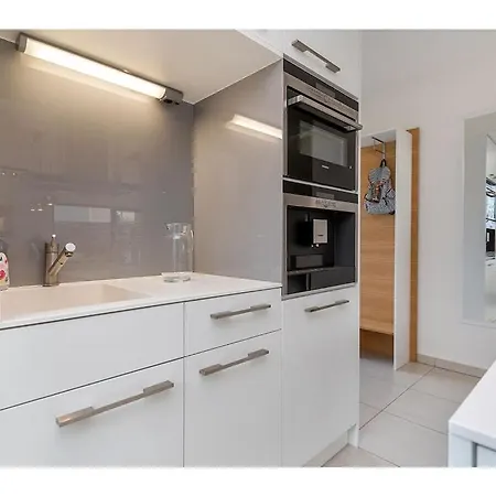 With 3 Bedrooms Tatil Evi