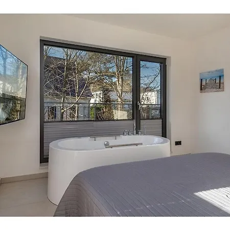 With 3 Bedrooms *