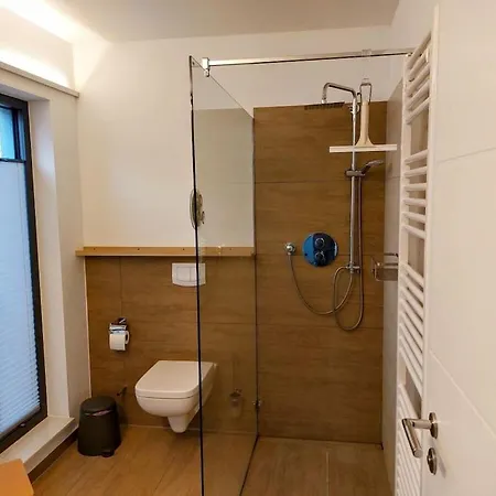 With 3 Bedrooms Juliusruh