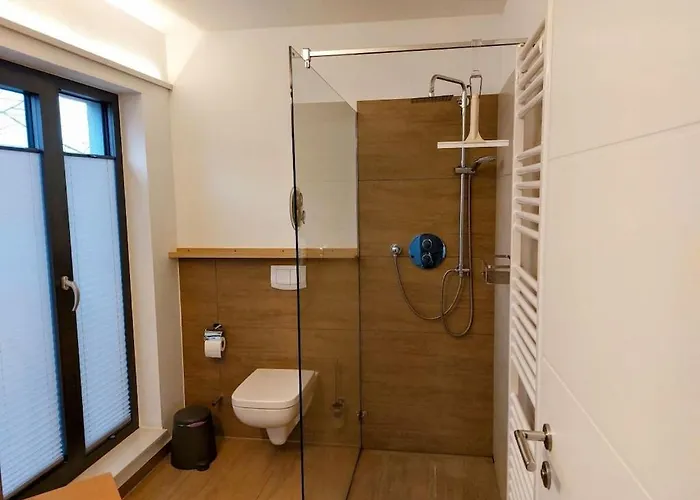 With 3 Bedrooms Juliusruh